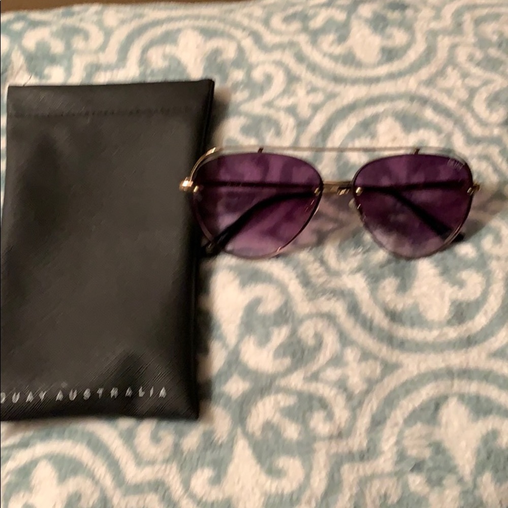 COPY - Sunglasses/Case